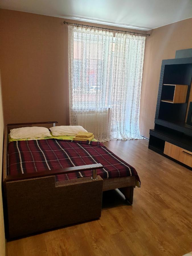 Apartment On Kravchuka, 11B Lutsʼk Exteriör bild