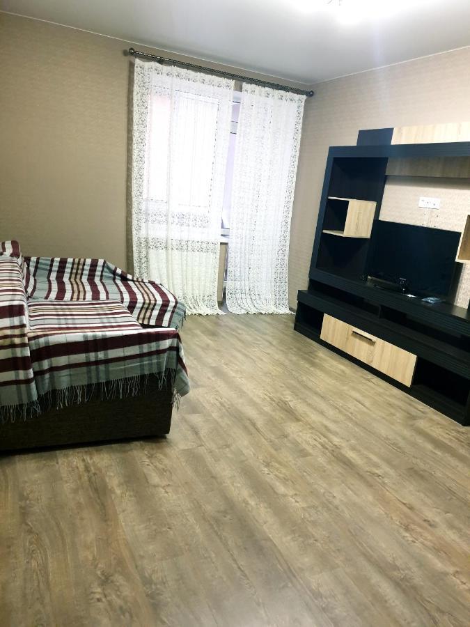 Apartment On Kravchuka, 11B Lutsʼk Exteriör bild