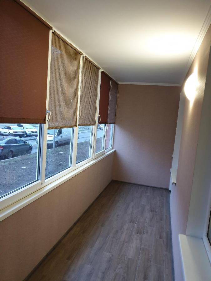 Apartment On Kravchuka, 11B Lutsʼk Exteriör bild