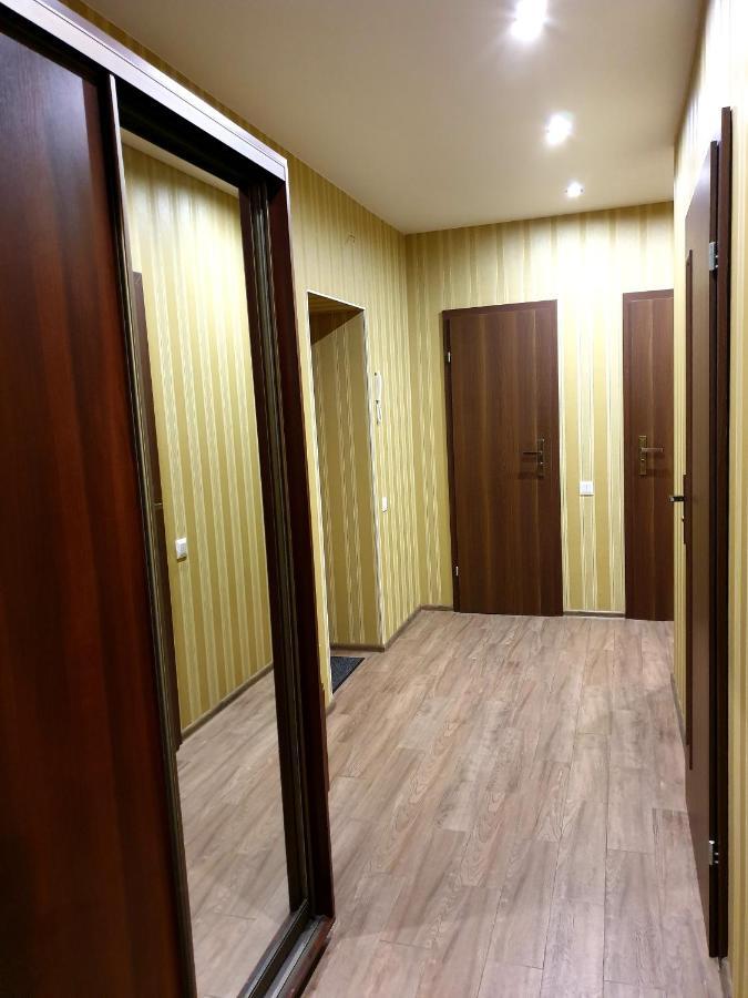 Apartment On Kravchuka, 11B Lutsʼk Exteriör bild