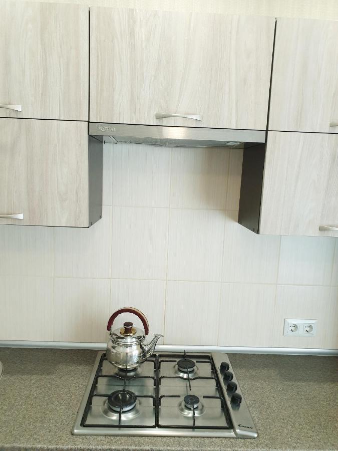 Apartment On Kravchuka, 11B Lutsʼk Exteriör bild